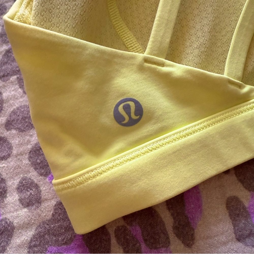 Lululemon Free To Be Serene Bra *C/D cup 🍋 - Picture 3 of 10
